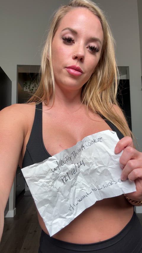 big tits bimbo blonde sexy slut clip