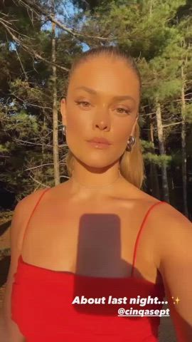 cleavage natural tits nina agdal clip
