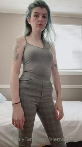 18 Years Old Dildo OnlyFans clip