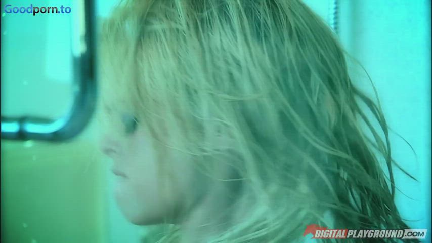 bouncing jesse jane pornstar riding shower clip