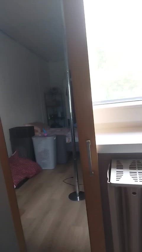 boobs dance dancer dancing hungarian onlyfans tease tiktok tits underboob clip