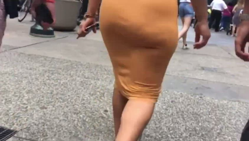 big ass candid jiggling clip