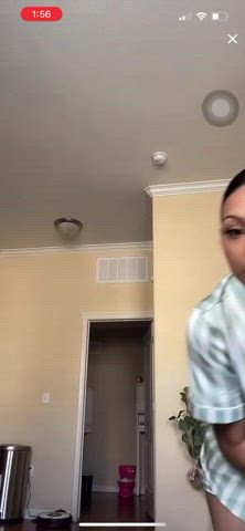 Downblouse Nipslip TikTok clip