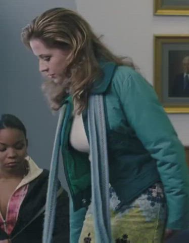 busty celebrity jenna fischer clip