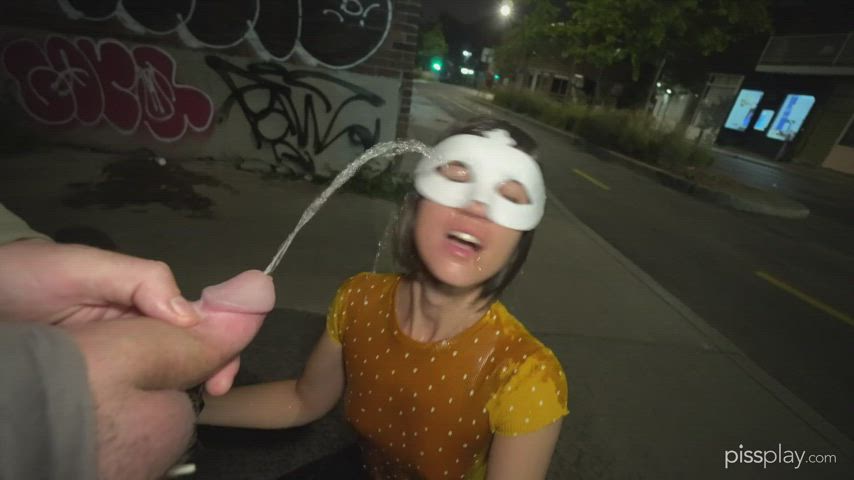 outdoor piss public clip