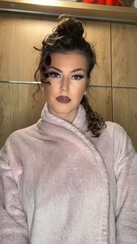 big tits boobs bouncing tits dress tits clip