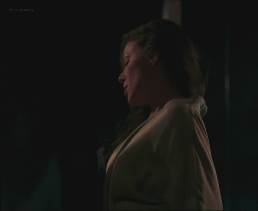 Celebrity Cowgirl Softcore clip
