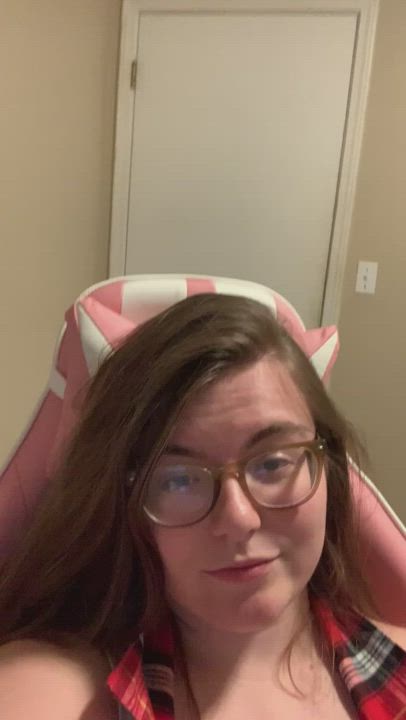 Chubby Gamer Girl Schoolgirl clip