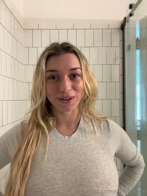 big tits blonde bouncing tits huge tits natural tits tits tik-tok clip