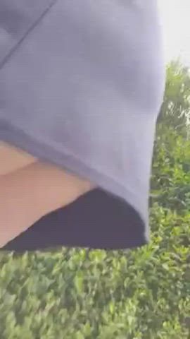 Pussy Outdoor Upskirt