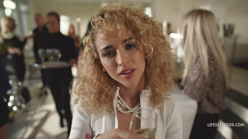 blonde geisha kyd teasing clip