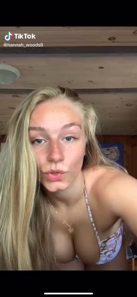 bikini blonde pawg phat ass slut slutty teen thick white girl whore clip