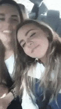 Car Sex Kissing Lesbian clip