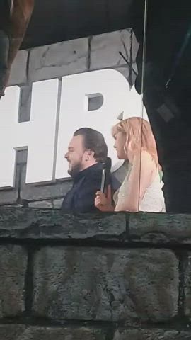 maisie williams nipslip small tits clip