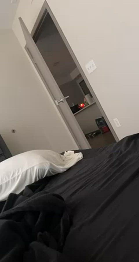👀