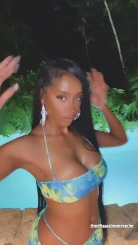 Raven Tracy