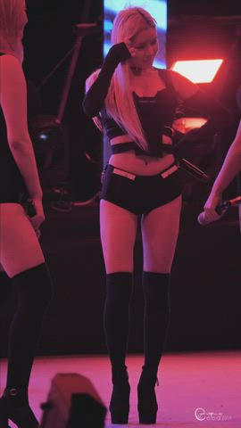dancing korean tease clip