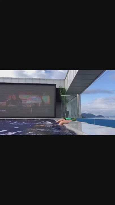 Ssunbiki Sexy Swimming