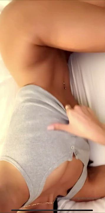 OnlyFans Pornstar Teasing clip