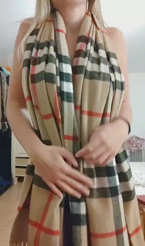 I give the best tit jobs...anybody want one? ๐ธ๐ช๐