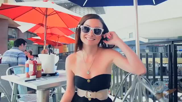 No panty day [GIF]