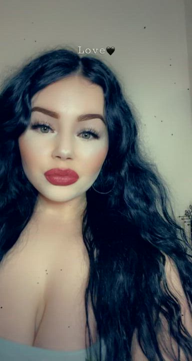 Face Fuck Lips Lipstick clip