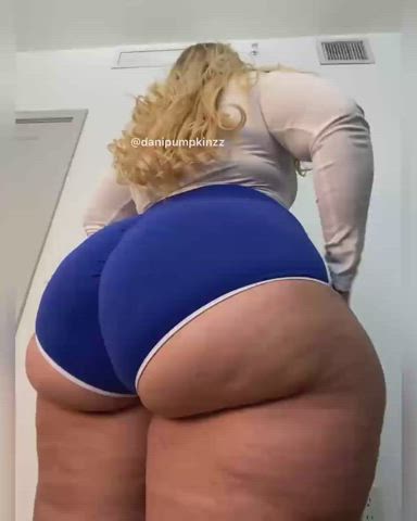 bbw big ass booty pawg shorts clip