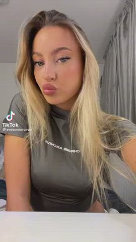 Her pokies π€€