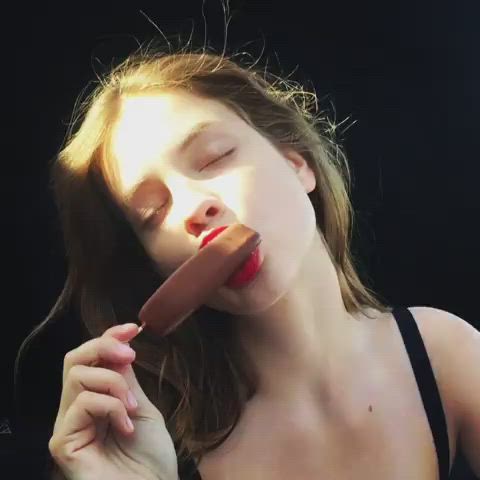 barbara palvin licking model clip