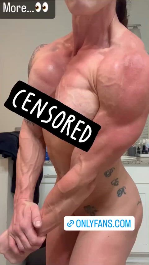 bodybuilder muscles muscular girl muscular milf clip