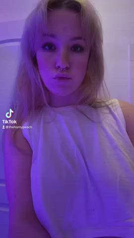 hardcore huge tits naked natural tits nipples onlyfans thick tits xvideos clip