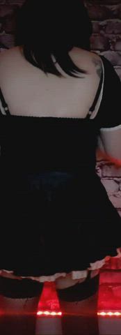 amateur crossdressing maid spanking clip