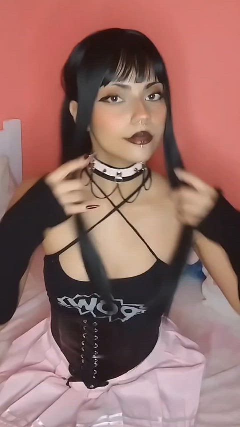 Upvote and I'll send some gift for u ππ