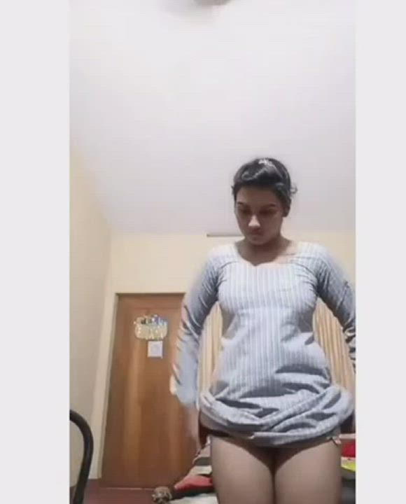Indian 😍cute 🍑girl undressing and show 💋nudes Full Video