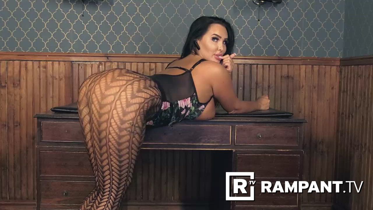 Big Tits Fishnet Layla Rose clip