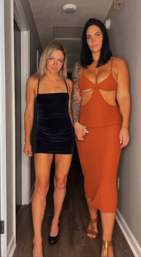 lift and carry muscles muscular girl muscular milf clip