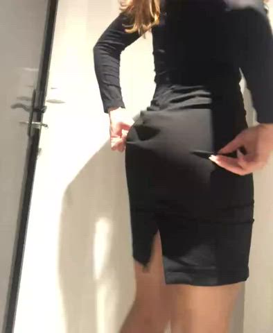 amateur ass booty pawg tease teasing teen uniform clip