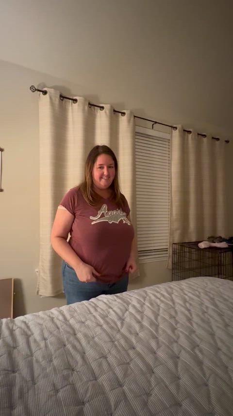 amateur bbw big tits boobs hotwife milf strip wife amateur-girls real-couples clip