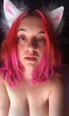 I was so happy to try my ears that I didn’t put makeup on 😺