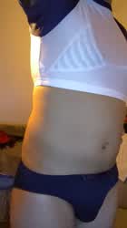 U like my sports outfit? ?