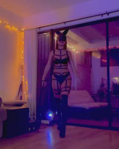Big Ass Dominatrix Halloween clip