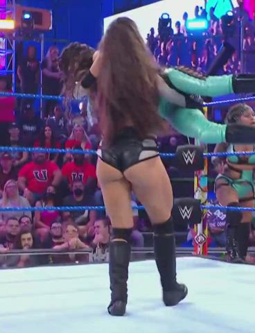 ass thighs wedgie clip