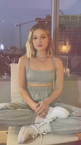 American Blonde Petite clip