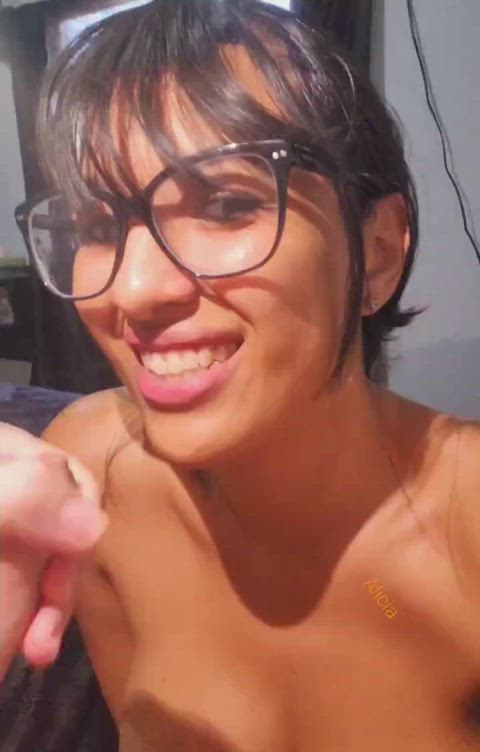 milf latina facial clip