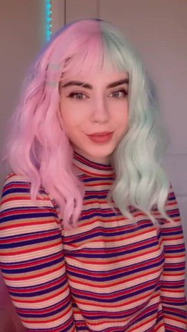 Boobs Eye Contact TikTok clip