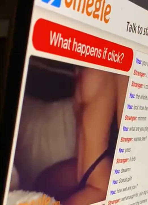 Blonde Fingering Pussy clip