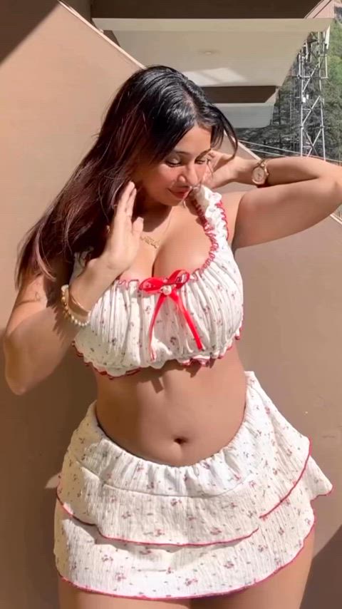 ass beautiful big tits bollywood dancing desi indian onlyfans teen tiktok clip