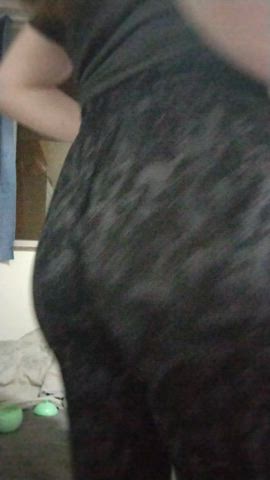 How does my booty look in motion?β¨