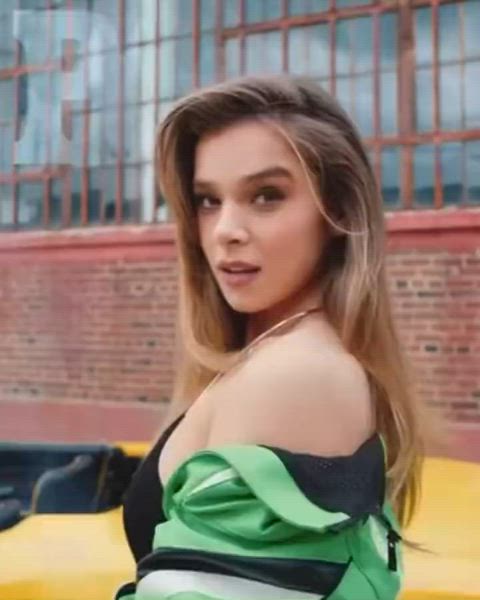 cute non-nude sexy clip