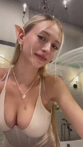 busty teen tiktok clip